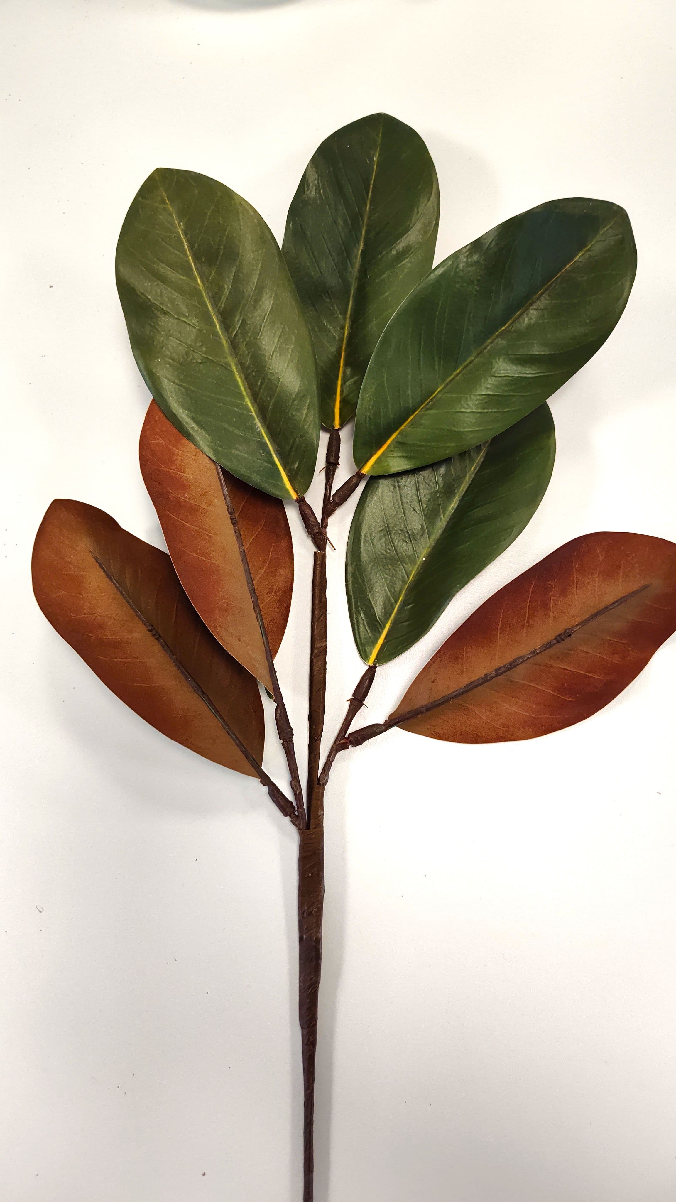 Magnolia Spray Faux 24"